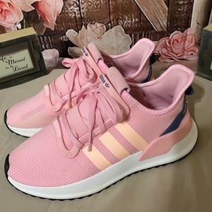 Rare!!! Adidas 8 U Path Run True Pink G27644